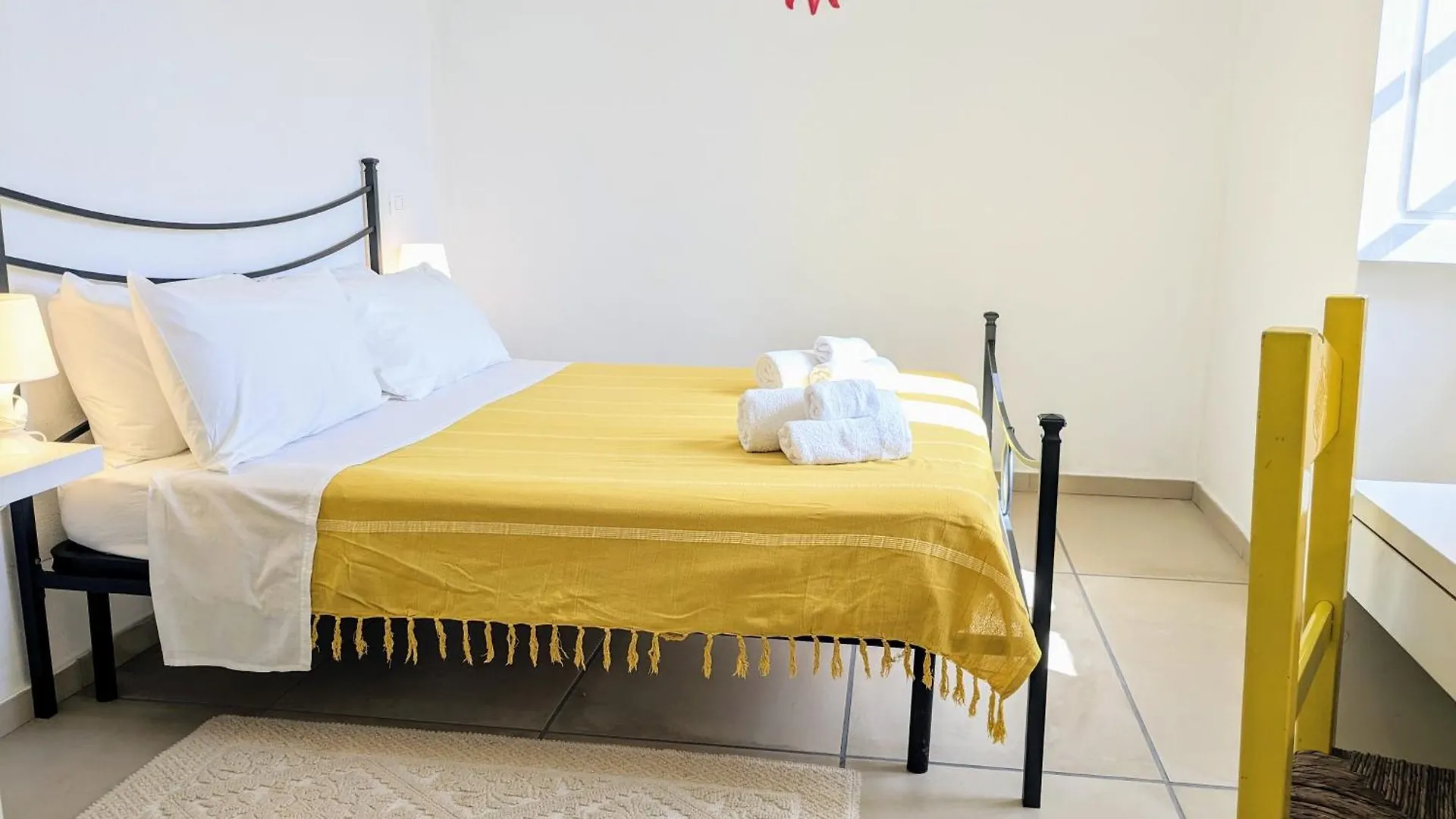Πανσιόν Villa Uliveto Rooms With Kitchen & Garden Ιταλία