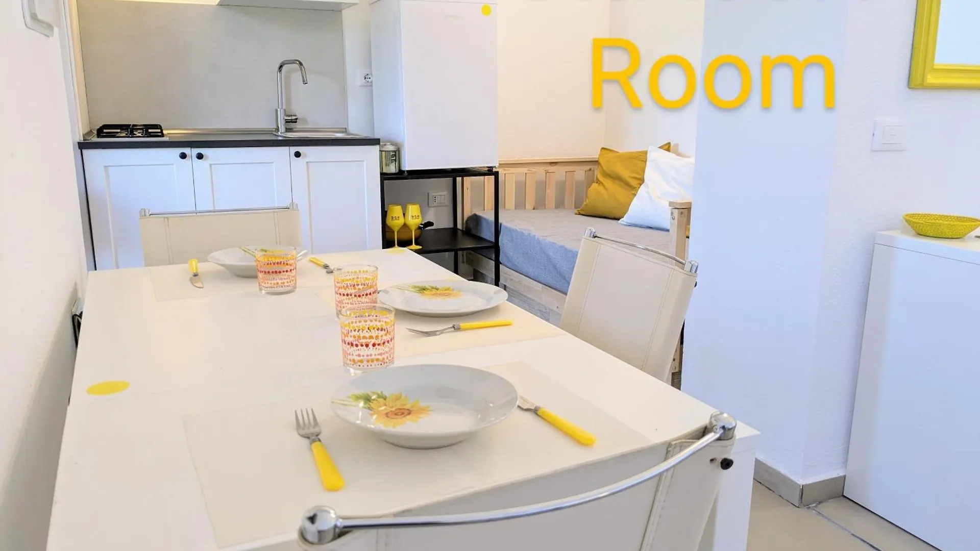 Villa Uliveto Rooms With Kitchen & Garden Chia